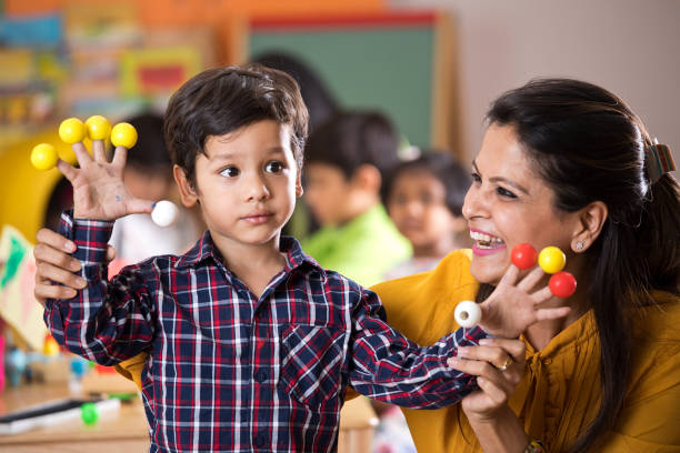 LKG  (4 years to 5 years)